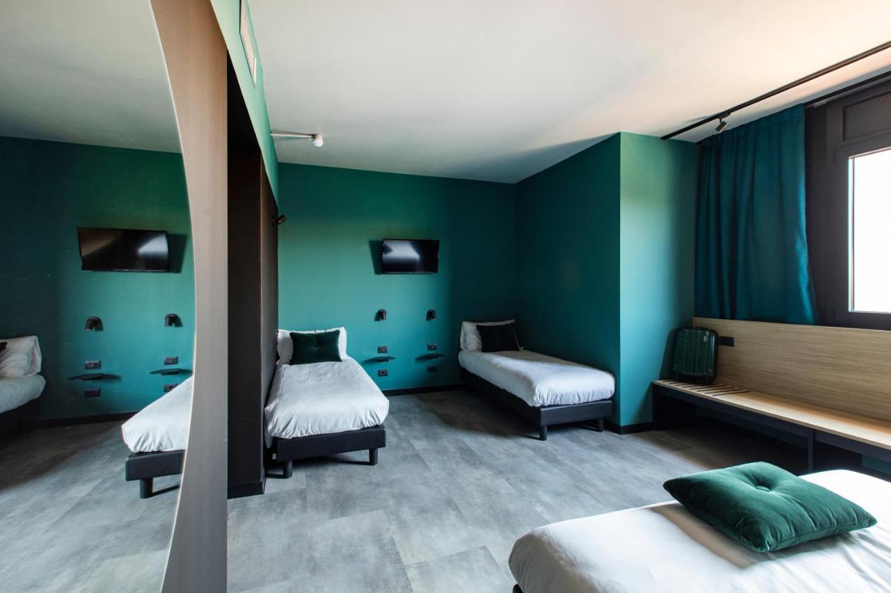 Отель Ibis Styles Roma Aurelia Экстерьер фото
